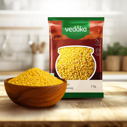 Amazon Brand - Vedaka Unpolished Yellow Moong Dal | 2 Kg | Naturally Rich In Protein & Fiber | No Artificial Flavours & No Preservatives.