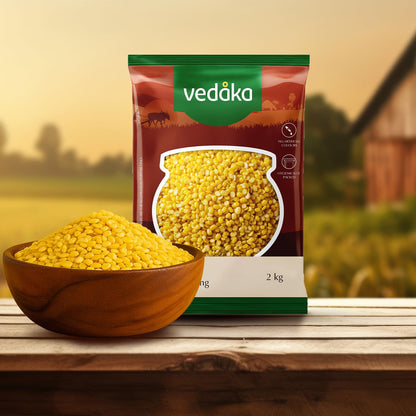 Amazon Brand - Vedaka Unpolished Yellow Moong Dal | 2 Kg | Naturally Rich In Protein & Fiber | No Artificial Flavours & No Preservatives.